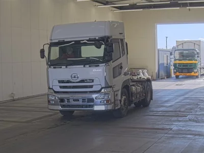 Nissan QUON  с аукциона в Японии