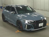 Audi RS3 лот № 726 оценка 4.5  с аукциона в Японии 3