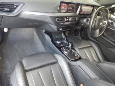 BMW 2-Series  с аукциона в Японии