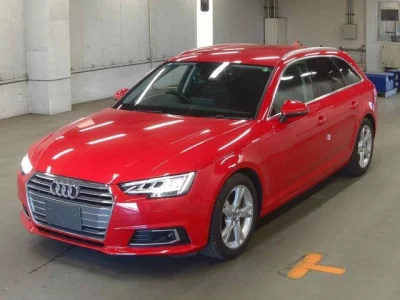 Audi A4  с аукциона в Японии