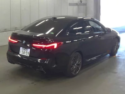 BMW 2-Series  с аукциона в Японии