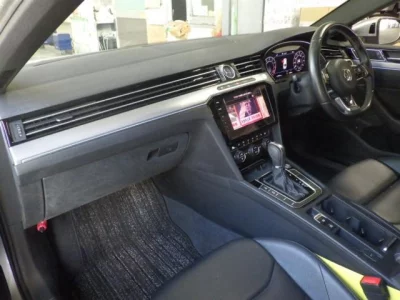 Volkswagen ARTEON  с аукциона в Японии