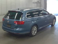 Volkswagen PASSAT VARIANT лот № 772 оценка 4  с аукциона в Японии 1