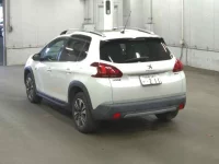 Peugeot 2008 лот № 782 оценка 4.5  с аукциона в Японии 3
