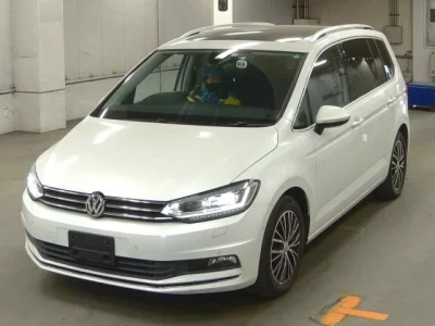 Volkswagen GOLF TOURAN  с аукциона в Японии