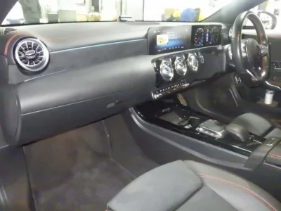 Mercedes-Benz CLA CLASS