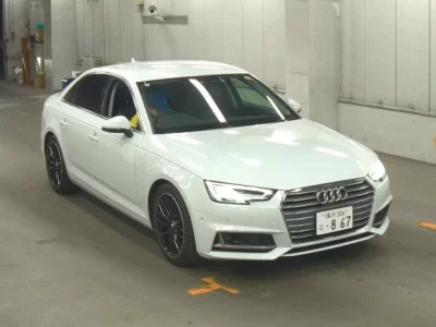 Audi A4  с аукциона в Японии