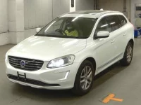 Volvo XC60 лот № 817 оценка 3.5  с аукциона в Японии 3