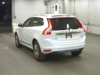 Volvo XC60 лот № 817 оценка 3.5  с аукциона в Японии 4