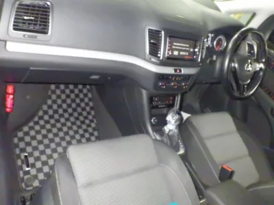 Volkswagen SHARAN  с аукциона в Японии