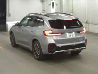 BMW IX1 лот № 837 оценка 6  с аукциона в Японии 4