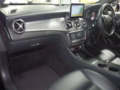 Mercedes-Benz GLA CLASS  с аукциона в Японии