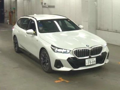 BMW 5-Series  с аукциона в Японии