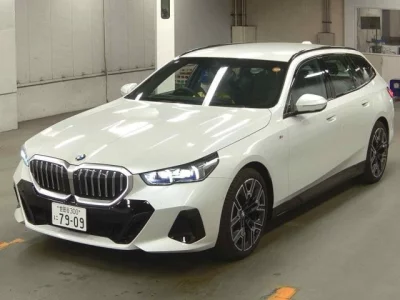 BMW 5-Series  с аукциона в Японии