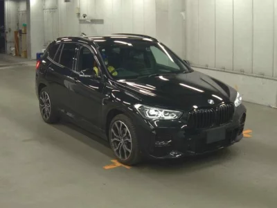 BMW X1  с аукциона в Японии