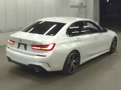 BMW 3-Series  с аукциона в Японии