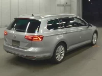 Volkswagen PASSAT VARIANT лот № 848 оценка 4.5  с аукциона в Японии 1