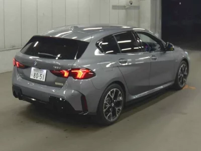 BMW 1-Series  с аукциона в Японии