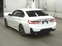 BMW 3-Series лот № 854 оценка 5  с аукциона в Японии 4