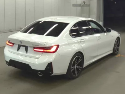 BMW 3-Series  с аукциона в Японии