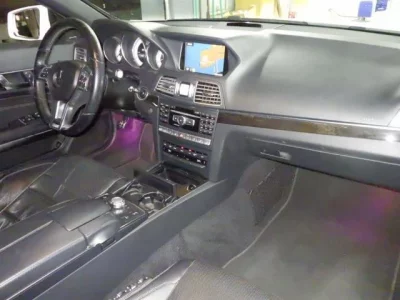 Mercedes-Benz E CLASS  с аукциона в Японии