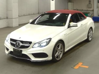 Mercedes-Benz E CLASS  с аукциона в Японии