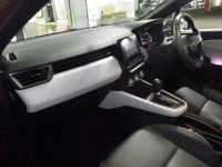 Renault LUTECIA лот № 844 оценка 4  с аукциона в Японии 2