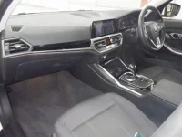 BMW 3-Series лот № 857 оценка R  с аукциона в Японии 2