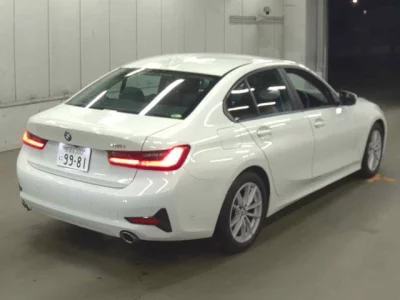 BMW 3-Series  с аукциона в Японии