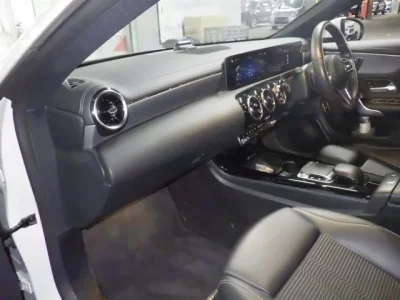 Mercedes-Benz CLA CLASS  с аукциона в Японии