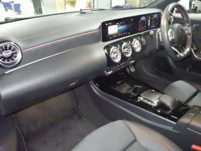 Mercedes-Benz CLA CLASS  с аукциона в Японии