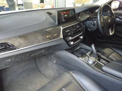 BMW 5-Series  с аукциона в Японии