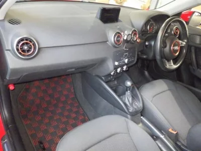 Audi A1  с аукциона в Японии