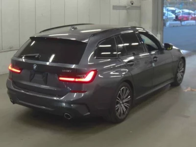 BMW 3-Series  с аукциона в Японии