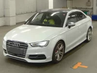 Audi S3 лот № 153 оценка 4.5  с аукциона в Японии 3