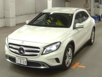 Mercedes-Benz GLA CLASS
