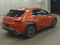 Lexus UX лот № 920 оценка 4.5  с аукциона в Японии 1
