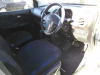 Nissan NOTE лот № 3011 оценка R  с аукциона в Японии 2