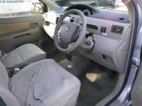 Toyota RAUM лот № 3048 оценка 4.5  с аукциона в Японии 2