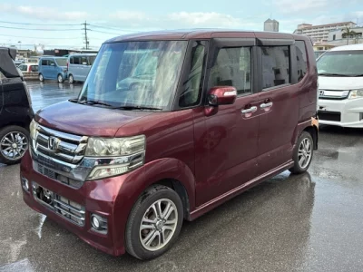 Honda N BOX