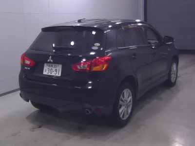 Mitsubishi RVR