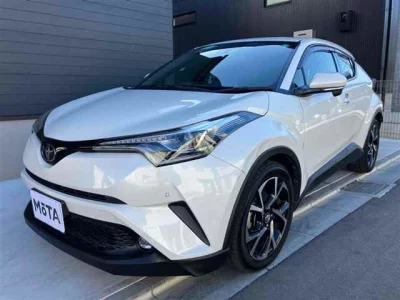 Toyota C-HR  с аукциона в Японии