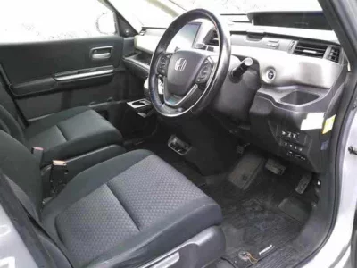 Honda FREED  с аукциона в Японии