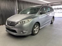 Nissan LAFESTA лот № 1025 оценка R  с аукциона в Японии 4