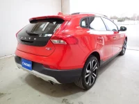 Volvo V40 лот № 31006 оценка 4  с аукциона в Японии 7