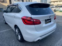 BMW 2-Series лот № 32005 оценка 4.5  с аукциона в Японии 4