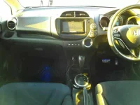 Honda FIT лот № 172 оценка R  с аукциона в Японии 7