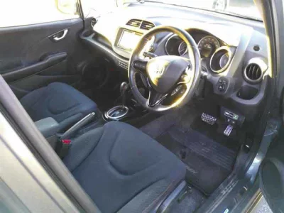 Honda FIT  с аукциона в Японии