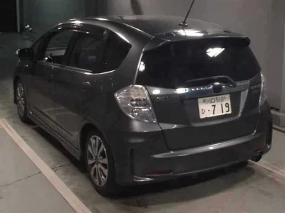 Honda FIT  с аукциона в Японии
