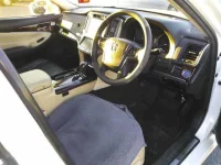 Toyota CROWN лот № 173 оценка 3.5  с аукциона в Японии 2